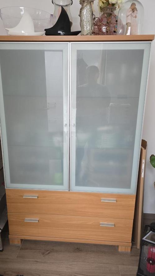 Vitrinekast met 2 lades, Huis en Inrichting, Kasten | Vitrinekasten, Zo goed als nieuw, 150 tot 200 cm, 100 tot 150 cm, 25 tot 50 cm