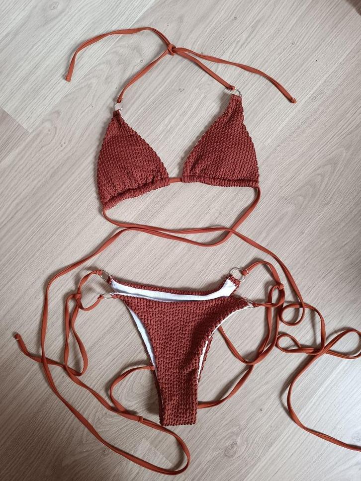 Sexy minuscule bikini met push up, Kleding | Dames, Badmode en Zwemkleding, Nieuw, Bikini, Ophalen of Verzenden
