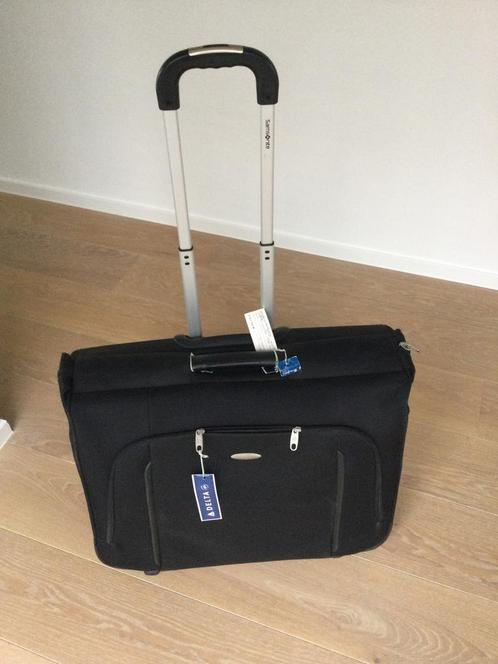 Samsonite reiskoffer, Handtassen en Accessoires, Koffers, Zo goed als nieuw, Zacht kunststof, 50 tot 60 cm, Minder dan 35 cm, Uitschuifbare handgreep