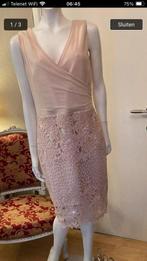 Mooie roze gevoerde kwalitatieve jurk van Lipsy 👌, Kleding | Dames, Jurken, Maat 42/44 (L), Ophalen of Verzenden, Roze, Zo goed als nieuw