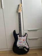 Elektrische gitaar, Muziek en Instrumenten, Met versterker, Zo goed als nieuw, Solid body, Ophalen