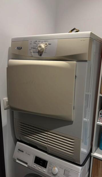 Seche linge fonctionnel, Electroménager, Enlèvement, Utilisé