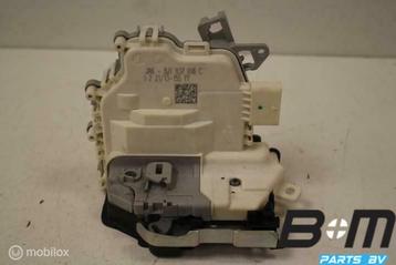 Portierslot RV (bijrijderskant) Audi A6 4G Avant 8J1837016C