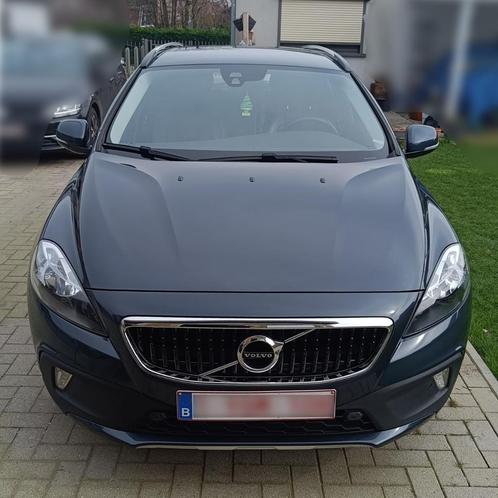 Volvo V40 Cross Country D2 Ocean Race, Autos, Volvo, Particulier, V40, ABS, Airbags, Air conditionné, Alarme, Bluetooth, Ordinateur de bord