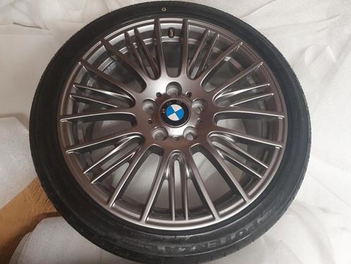 1 jante BMW origine 18" avec pneu neuf styling 388 série 1 2, Autos : Pièces & Accessoires, Autres pièces automobiles, BMW, Neuf