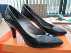 Chaussures avec hauts  talons pointure 37, Enlèvement ou Envoi, Chaussures à haut talons, Comme neuf, Noir