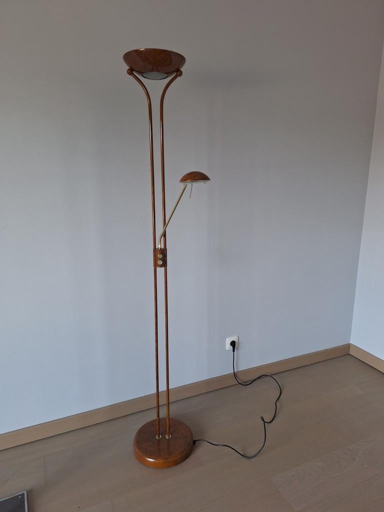 Gezellige staande lamp, Huis en Inrichting, Lampen | Vloerlampen, Metaal, Ophalen