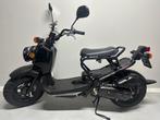 Honda zoomer Nieuwstaat 950km!, Fietsen en Brommers, Ophalen