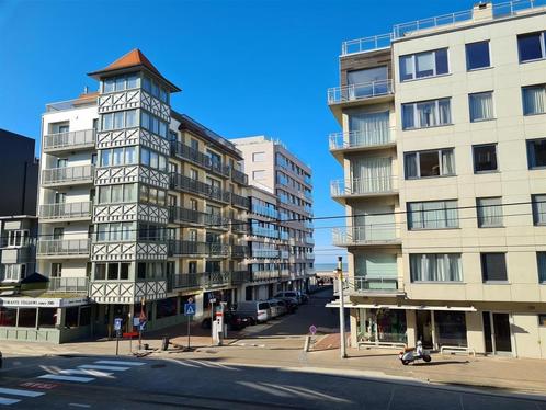 Appartement te huur in Oostduinkerke, Immo, Huizen te huur, Appartement