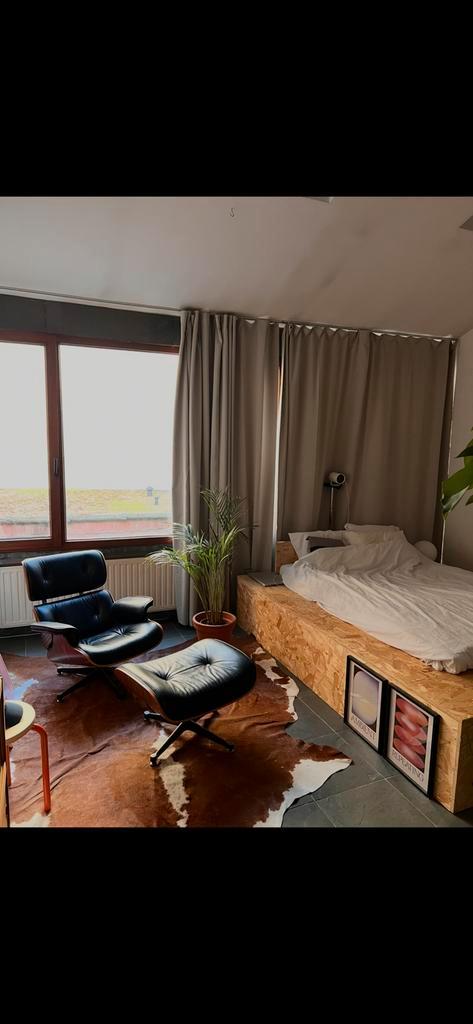 Uniek op maat gemaakt bed, Immo, Appartementen en Studio's te huur, Antwerpen (stad)