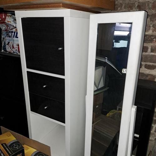 Ikea Kallax witte kast met 4 vakken - 4x1 Ikea kalax, Huis en Inrichting, Kasten | Vitrinekasten, Zo goed als nieuw, Ophalen of Verzenden