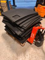Rubber tegels groot 100x100 stal paddock stapmolen wasplaats, Enlèvement, Neuf