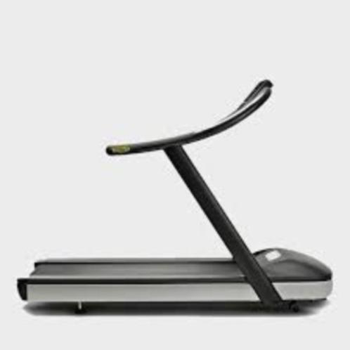 Tapis de course LED Technogym Jog Now Forma Excite+, Sports & Fitness, Équipement de fitness, Comme neuf, Autres types, Bras, Jambes