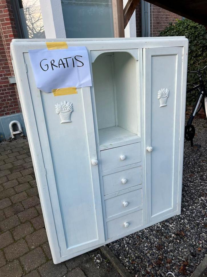 Charmant kastje, Huis en Inrichting, Kasten | Lockerkasten, Gebruikt, Ophalen