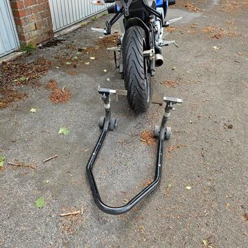 Lève moto béquille, Enlèvement