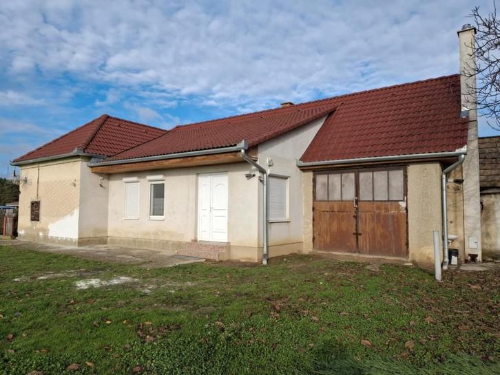 Hongarije, Diospuszta, te huur rustig gelegen woning #1575, Immo, Huizen te huur, Vrijstaande woning