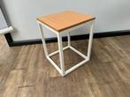 Witte bijzettafel met havanna frame, Ophalen