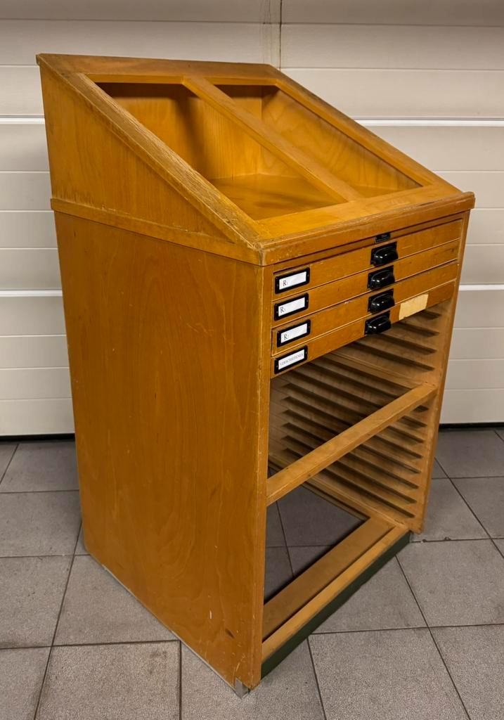 zetbok / letterkast / drukkerij kast, Antiek en Kunst, Curiosa en Brocante, Ophalen