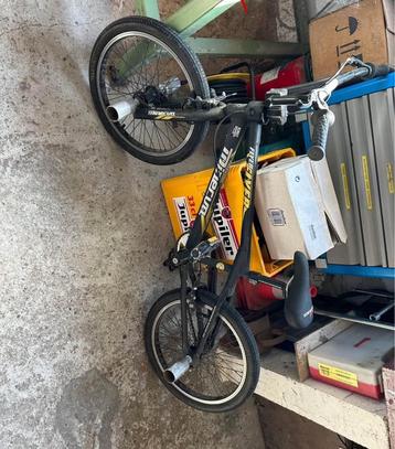 Bmx  beschikbaar voor biedingen