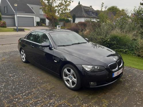 Zwarte BMW 325i cabrio hardtop, Autos, BMW, Particulier, Série 3, Caméra de recul, Airbags, Air conditionné, Bluetooth, Verrouillage central