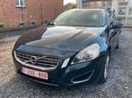 VOLVO V60 1.6 D2 Momentum Start/Stop Powershift +TV, Euro 5, Beige, 4 cilinders, Blauw