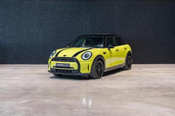 Mini Mini Cooper Blackroof | LEDER | LED beschikbaar voor biedingen