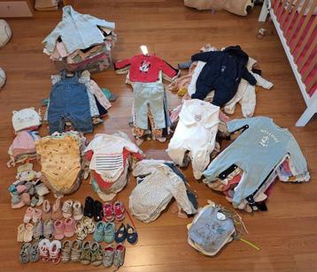 lot de vêtements bébé fille 0 à 9 mois disponible aux enchères