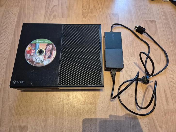 xbox one, Games en Spelcomputers, Spelcomputers | Xbox One, Refurbished, Xbox One, 500 GB, Zonder controller, Met games, Met harde schijf