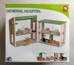 Houten speelgoed ziekenhuis, Ophalen, Zo goed als nieuw