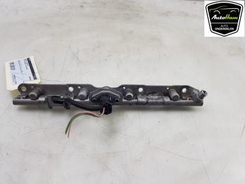 RAMPE D'INJECTION Toyota Corolla Touring Sport (E21 / EH1), Utilisé, Toyota