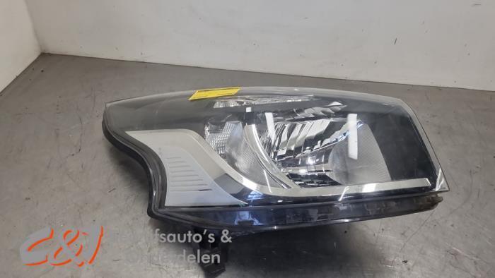 Koplamp rechts van een Renault Trafic, Auto-onderdelen, Verlichting, Renault, Gebruikt, 3 maanden garantie, Ophalen of Verzenden