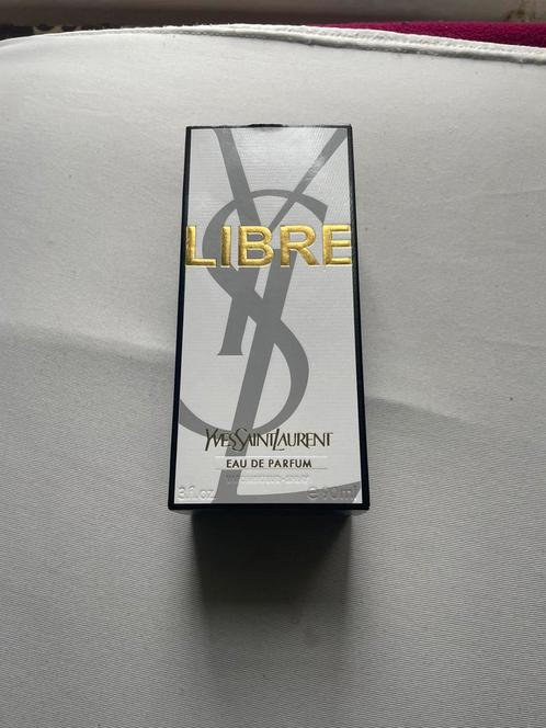 Yves Saint Laurent Libre 90 ml, Handtassen en Accessoires, Uiterlijk | Parfum, Zo goed als nieuw, Ophalen