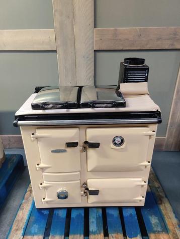 Poêle à bois Rayburn 216SFW avec chaudière disponible aux enchères