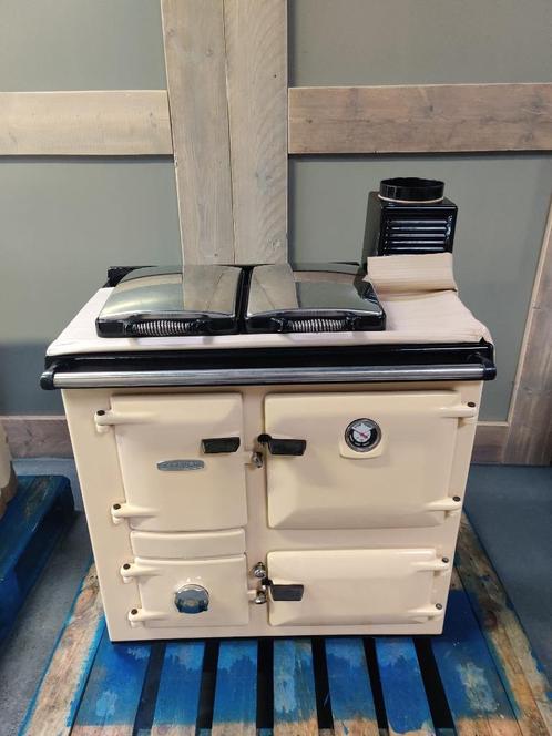 Rayburn 216SFW Houtgestookt fornuis met boiler, Elektronische apparatuur, Fornuizen, Zo goed als nieuw, Vrijstaand, 4 kookzones