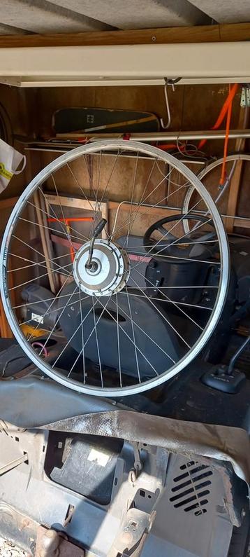 BIEDEN  voorwielmotor  beschikbaar voor biedingen