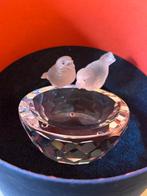 Oiseaux Swarovski dans un bain d'oiseaux, Enlèvement ou Envoi, Comme neuf