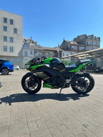 Kawasaki ninja 650 2021 - permis A2 beschikbaar voor biedingen