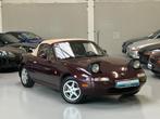 Mazda MX-5 1.6i 16v NA | Sinds 2019 7.000 Euro aan facturen, Achterwielaandrijving, Beige, 4 cilinders, Cabriolet