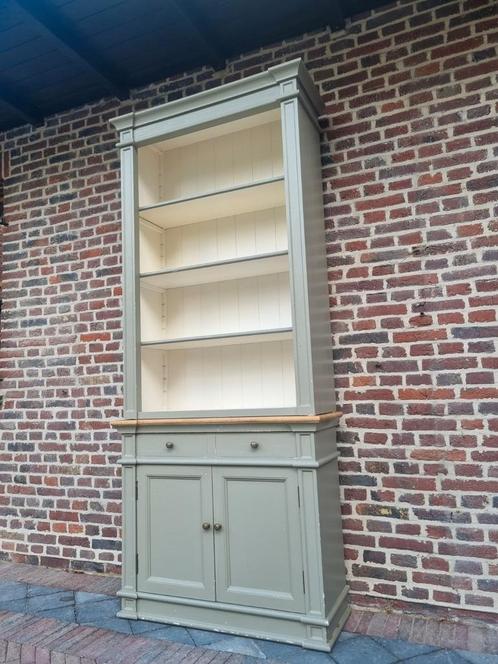 Smalle boekenkast/bibliotheekkast GRATIS LEVERING, Huis en Inrichting, Kasten | Boekenkasten, Zo goed als nieuw, Ophalen of Verzenden