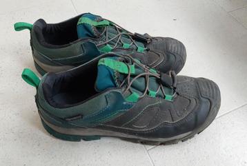 Quechua waterproof stapschoenen, maat 36, in perfecte staat beschikbaar voor biedingen