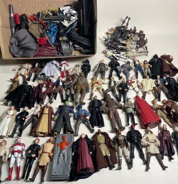 Hasbro Star Wars Lot 70 figurines + accessoires 1983-2018 beschikbaar voor biedingen