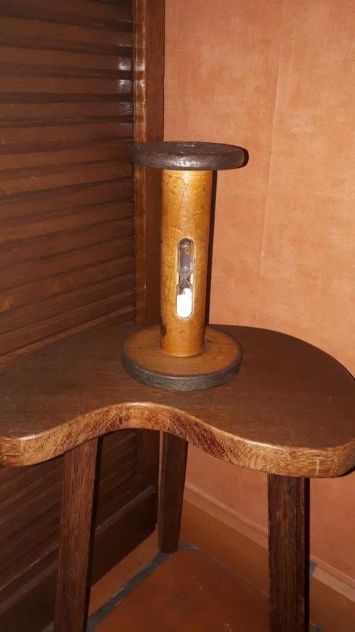 Zandloper in houten bobijn of spoel, Antiek en Kunst, Curiosa en Brocante, Ophalen of Verzenden