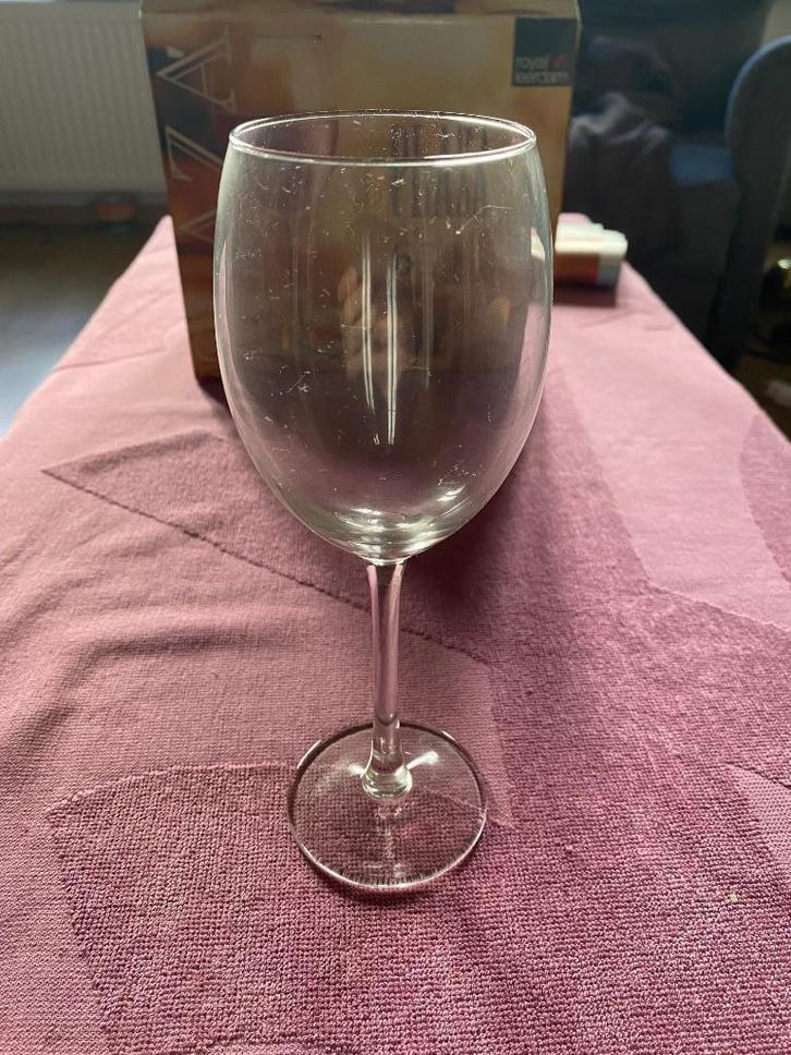 Set of 6 wineglasses in original box Royal Leerdam Plaza, Verzamelen, Glas en Drinkglazen, Nieuw, Overige typen, Ophalen of Verzenden