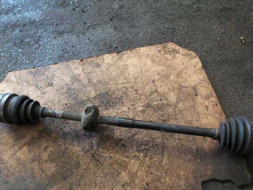 Aandrijfas rechts-voor van een Opel Zafira, Auto-onderdelen, Remmen en Aandrijving, Opel, Gebruikt, 3 maanden garantie, Ophalen of Verzenden