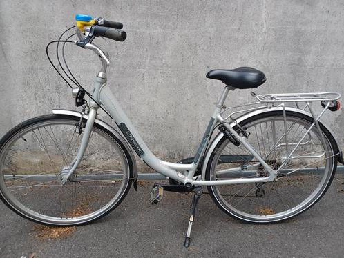 Damesfiets l' avenir, Fietsen en Brommers, Fietsen | Dames | Damesfietsen, Gebruikt, Overige merken, Versnellingen, Ophalen