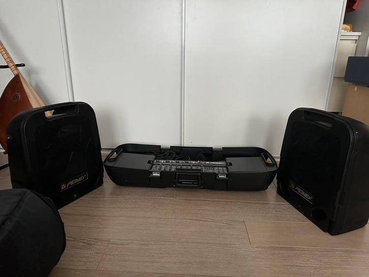 ENCEINTE PORTABLE ROULANT 150W PEAVEY ESCORT 2000, TV, Hi-fi & Vidéo, Ensembles home-cinéma, Comme neuf, Enlèvement