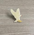 PIN - ROOFVOGEL - BIRD OF PREY - VOGEL - OISEAU DE PROIE, Enlèvement ou Envoi, Utilisé, Animal et Nature, Insigne ou Pin's