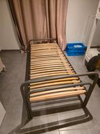 Stevig Metalen bed, Huis en Inrichting, Slaapkamer | Bedden, Ophalen of Verzenden, Zo goed als nieuw