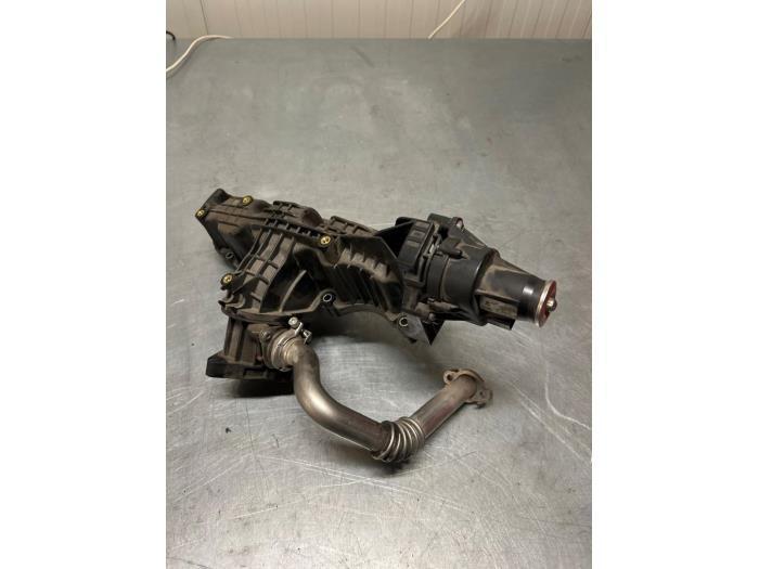 Inlaatspruitstuk van een Volkswagen Touran, Auto-onderdelen, Motor en Toebehoren, Volkswagen, Gebruikt, 3 maanden garantie, Ophalen of Verzenden