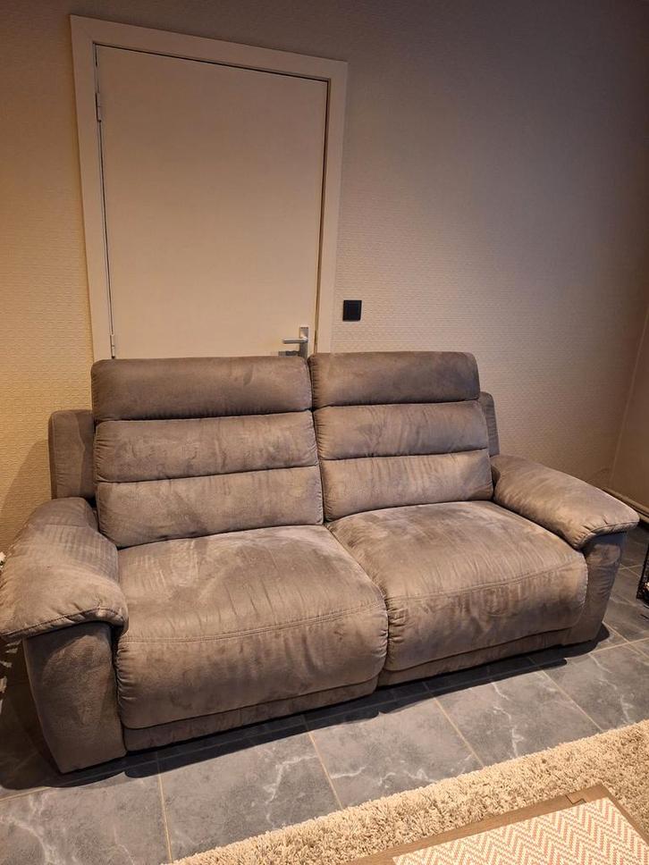 Zetel 3 zit met 2 elektrische relaxen en 2 zit, Huis en Inrichting, Zetels | Complete zithoeken, Ophalen